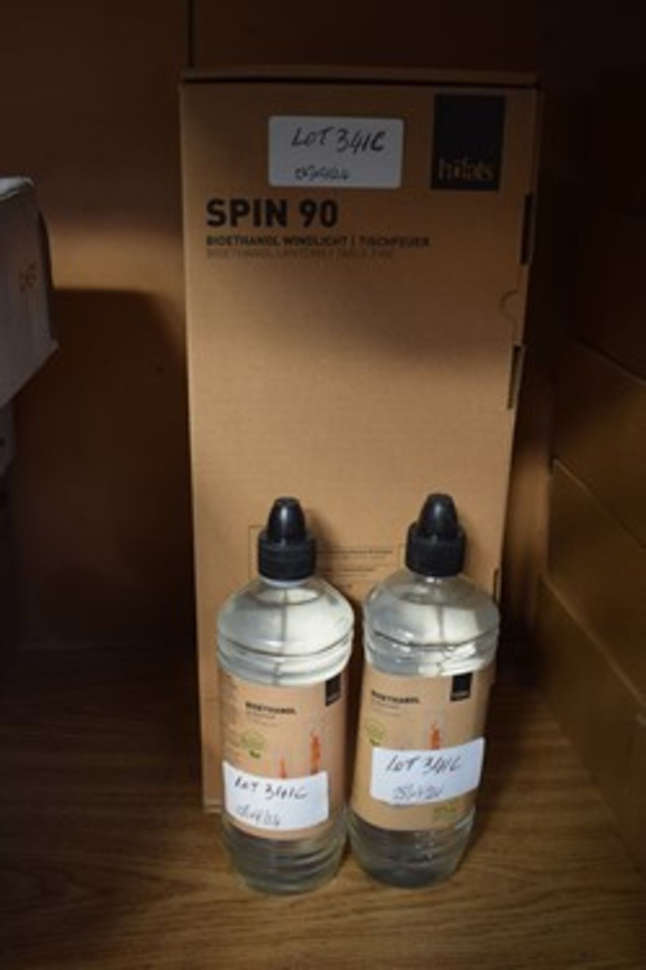 1 x Hofats Spin 90 bio ethanol lantern and 2 x 1 litre bottles of Hofats bio ethanol gel fuel -