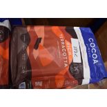 4 x 5kg bags of Dezaan cocoa powder - New (open shed)