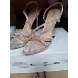 2 x pairs of Aldo shoes, comprising 1 x Bergen, size 8 and 1 x Resurge, size 6 - new in box (E8B)
