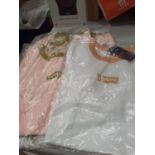 5 x Levi's slim fit cropped t-shirts, 4 x pink, 1 x white, sizes 2 x L, 1 x M, 1 x S and 1 x XS -