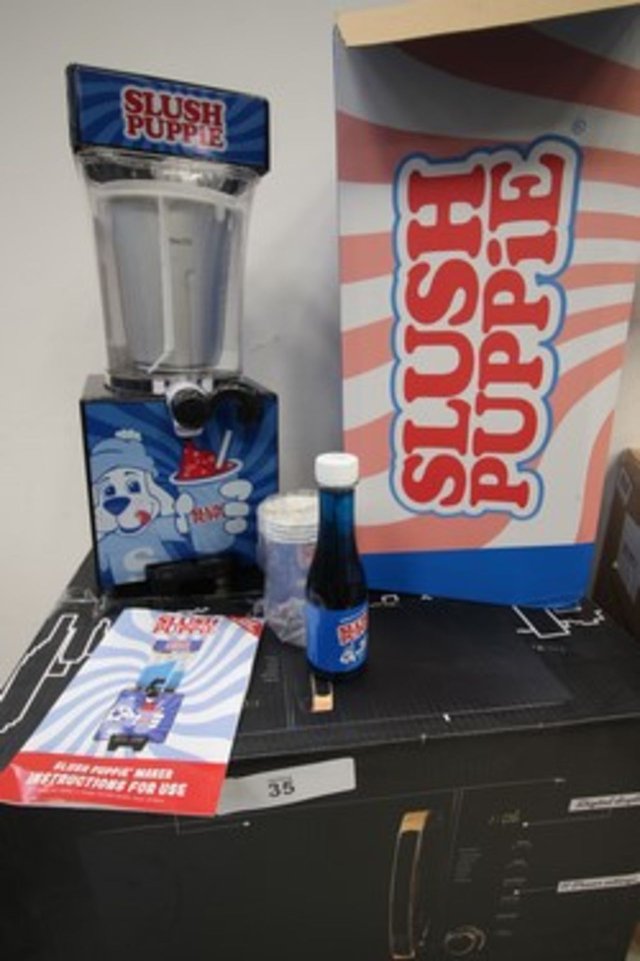 1 x Slush Puppie slushie machine party pack, ref. No. RANUK0764/0808V3, together with (damaged) 1 - Image 2 of 2