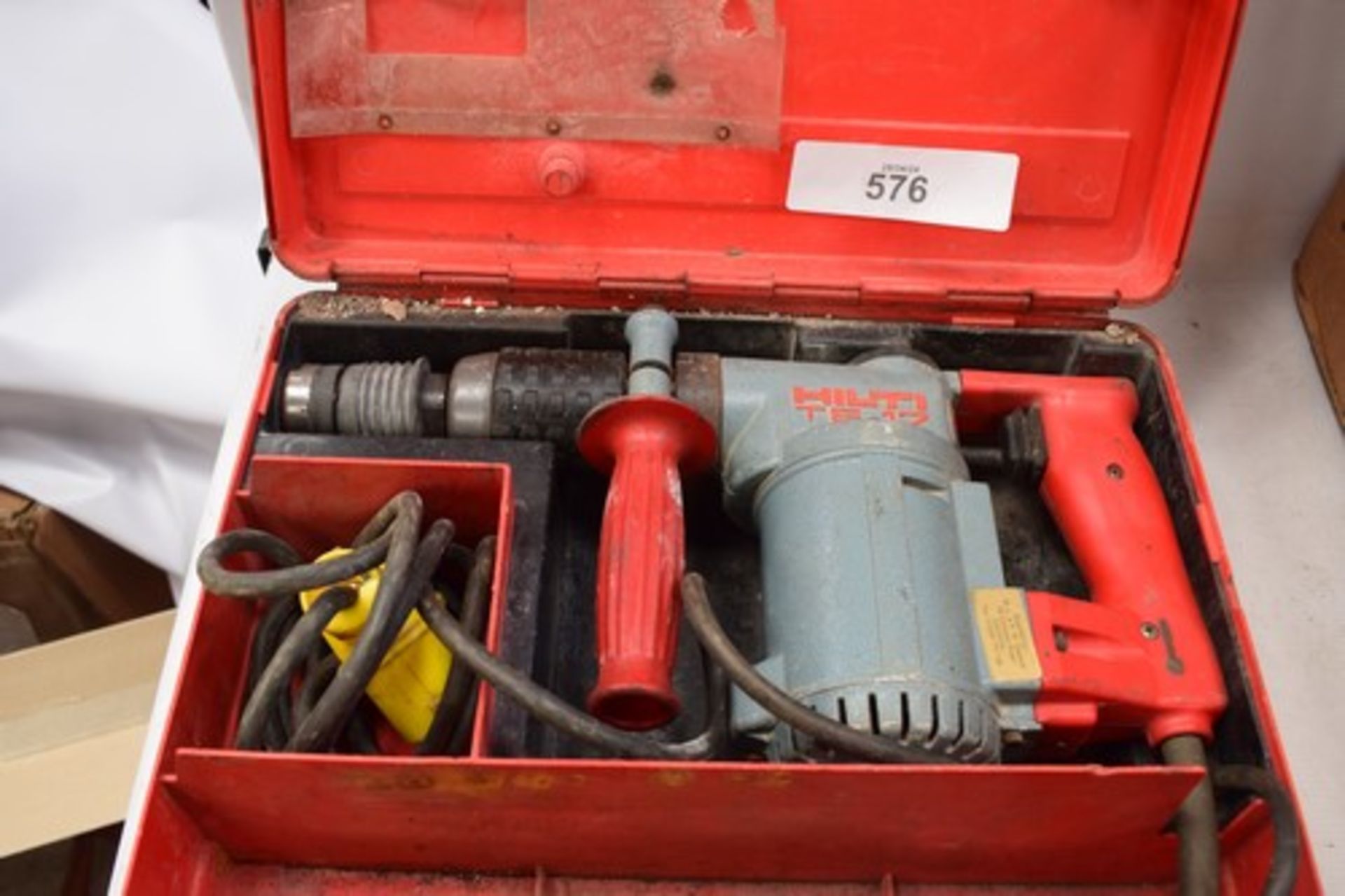 1 x Hilti TE 17 electric drill 110v-450w with original carry case - second-hand (SW)