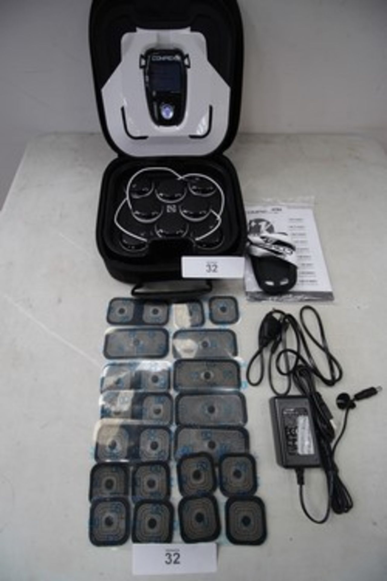 1 x Compex SP 8.0 wireless muscle stimulator, powers on ok, not tested, in carry case - spares (