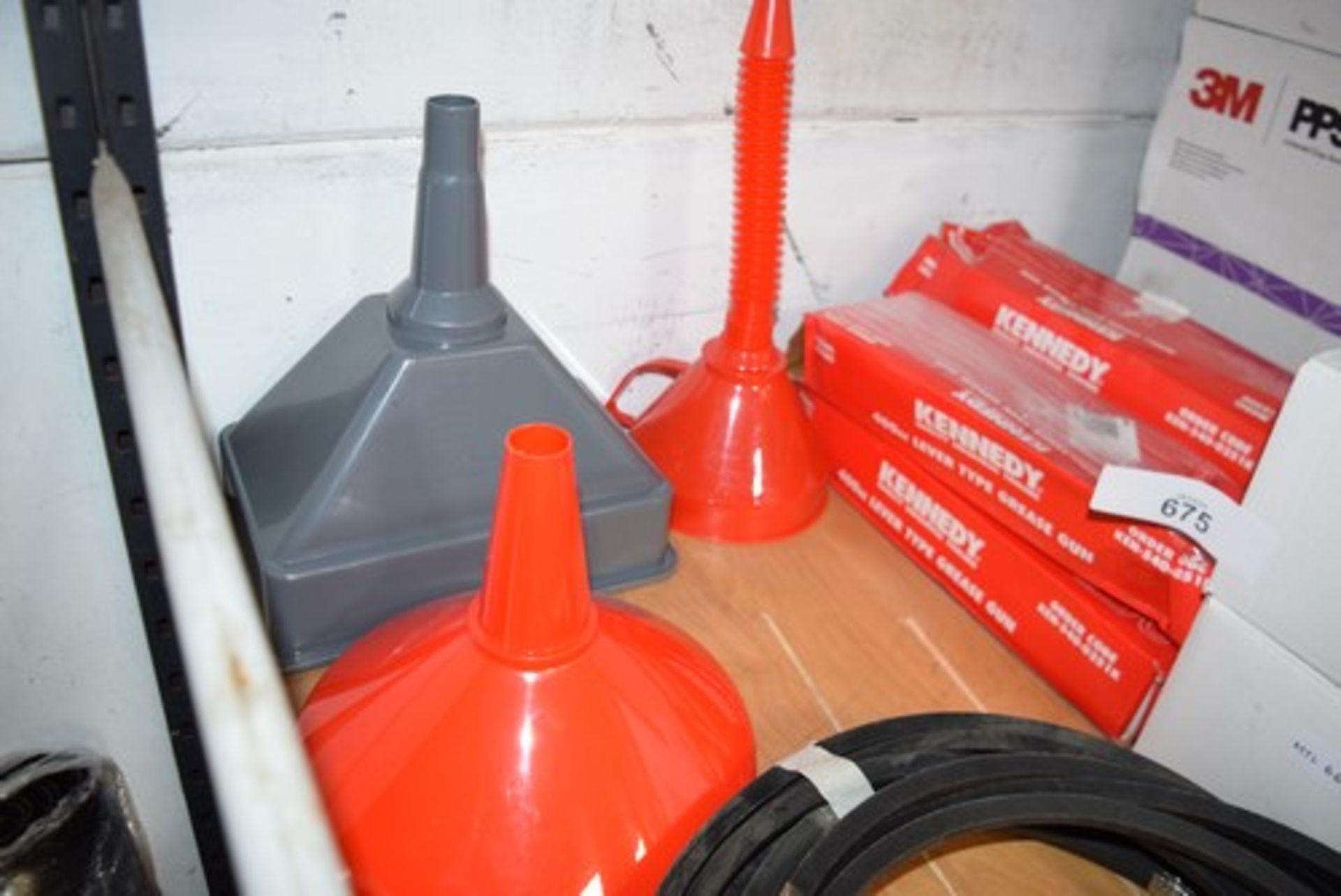 Auto consumables, including 3 assorted grease guns, 3 x plastic funnels, 2 x Matlock 3" plated - Image 2 of 5