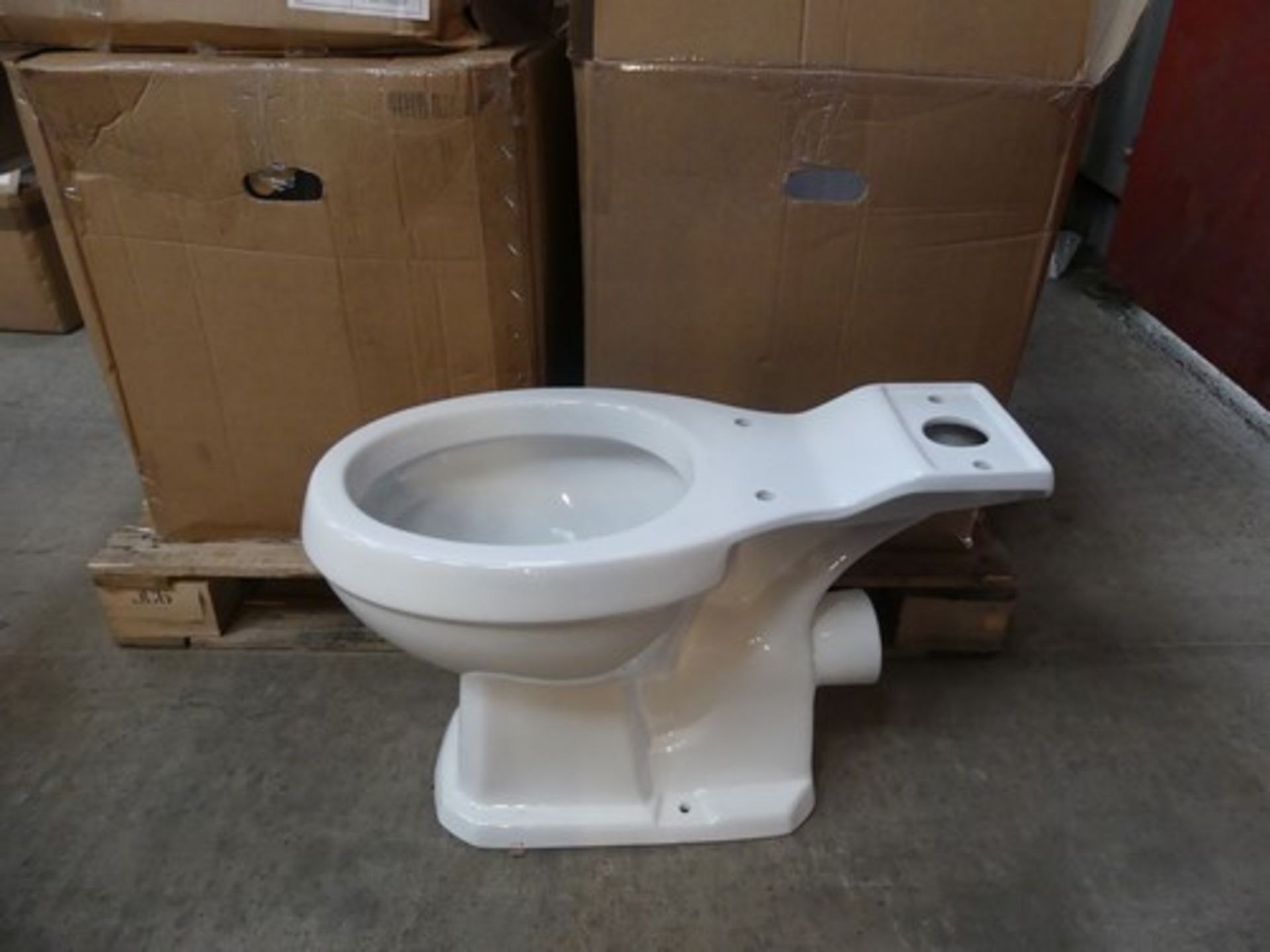 3 x unbranded floor standing toilets - new (TS)
