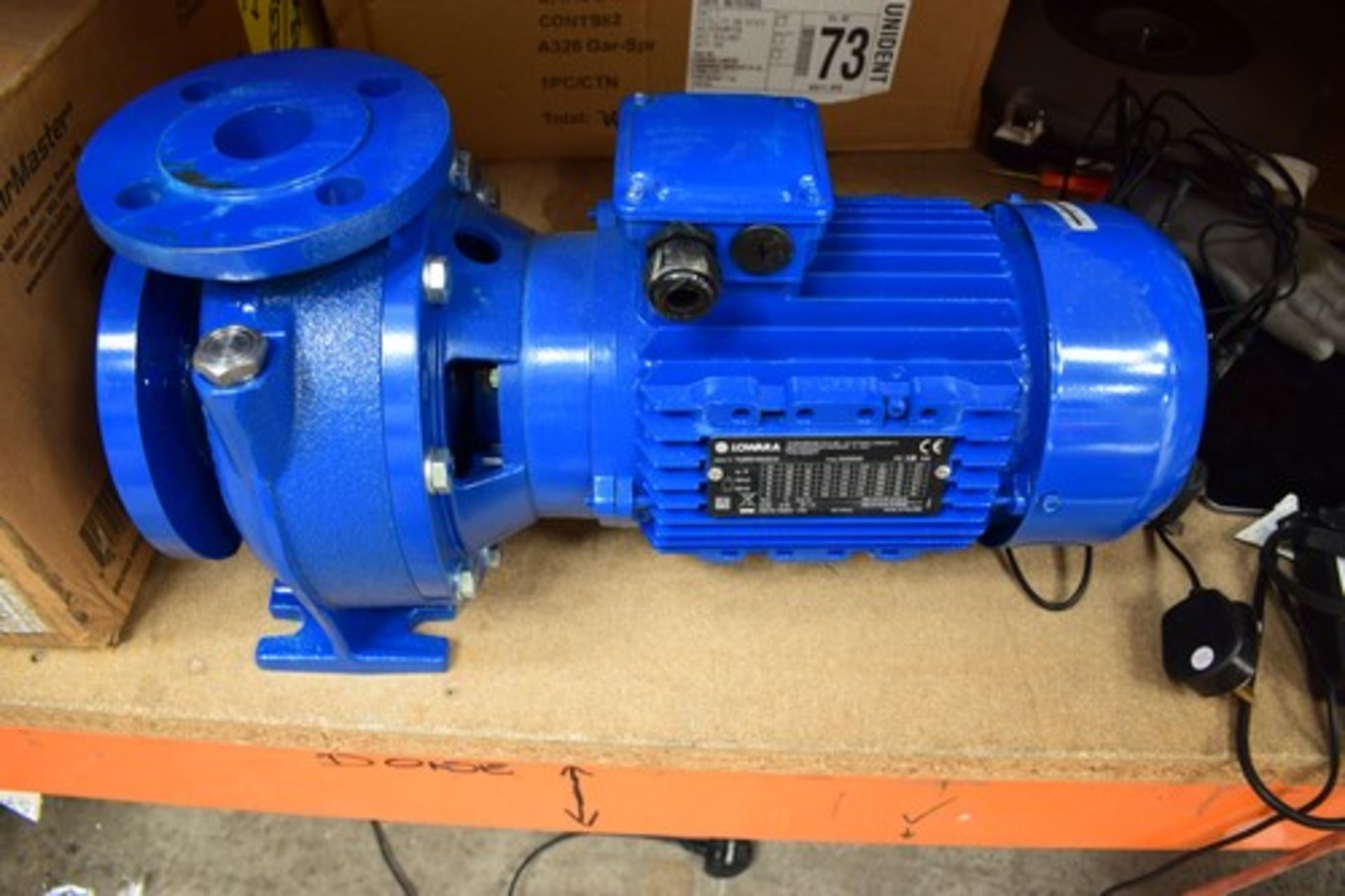 1 x Lowara water pump, Model NSCE40 125/30, P25 RCS4, code 101840220, 400V, 290rpm, 3KW - New