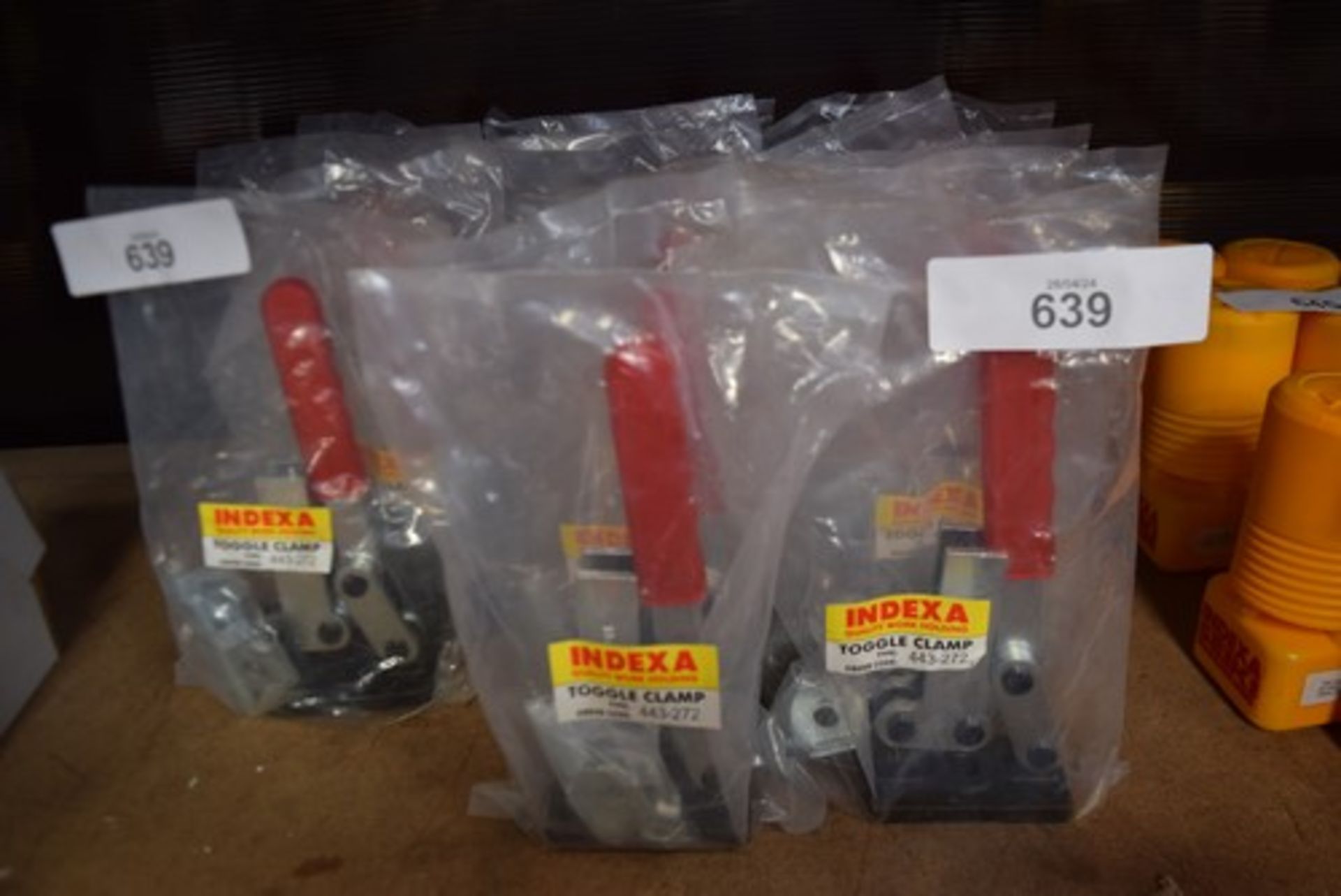 14 x Indexa toggle clamps, part No: 443-272 - new (GS6)