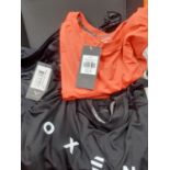 7 x items of Oxen sports clothing, comprising of 2 x Tee Senior, size XXXL, 2 x pairs of Oxen OWB 5"