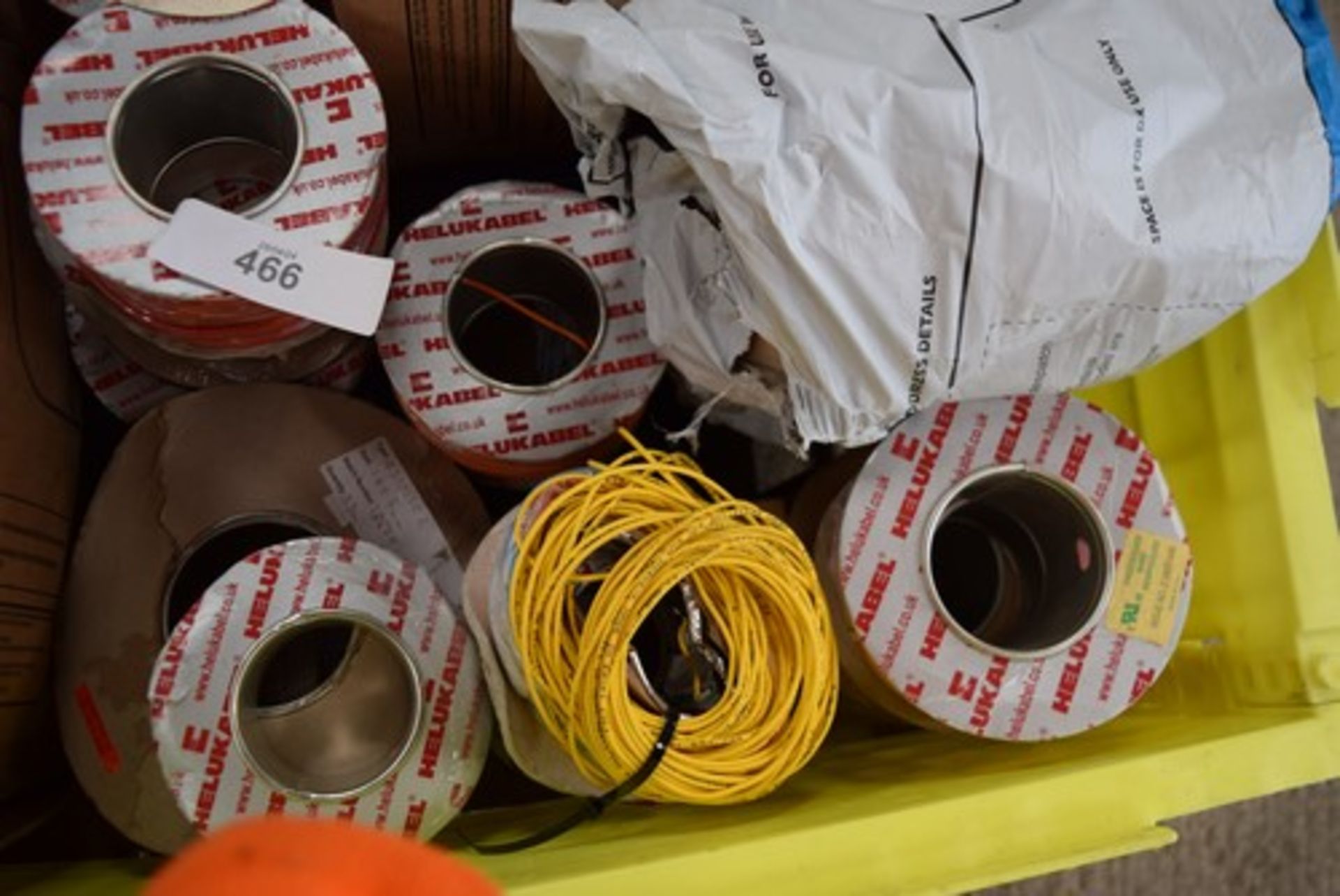 A selection of wiring, including Helukabel 0.75mm PVC wire, Top Cable 2.5mm appliance wire, etc. -
