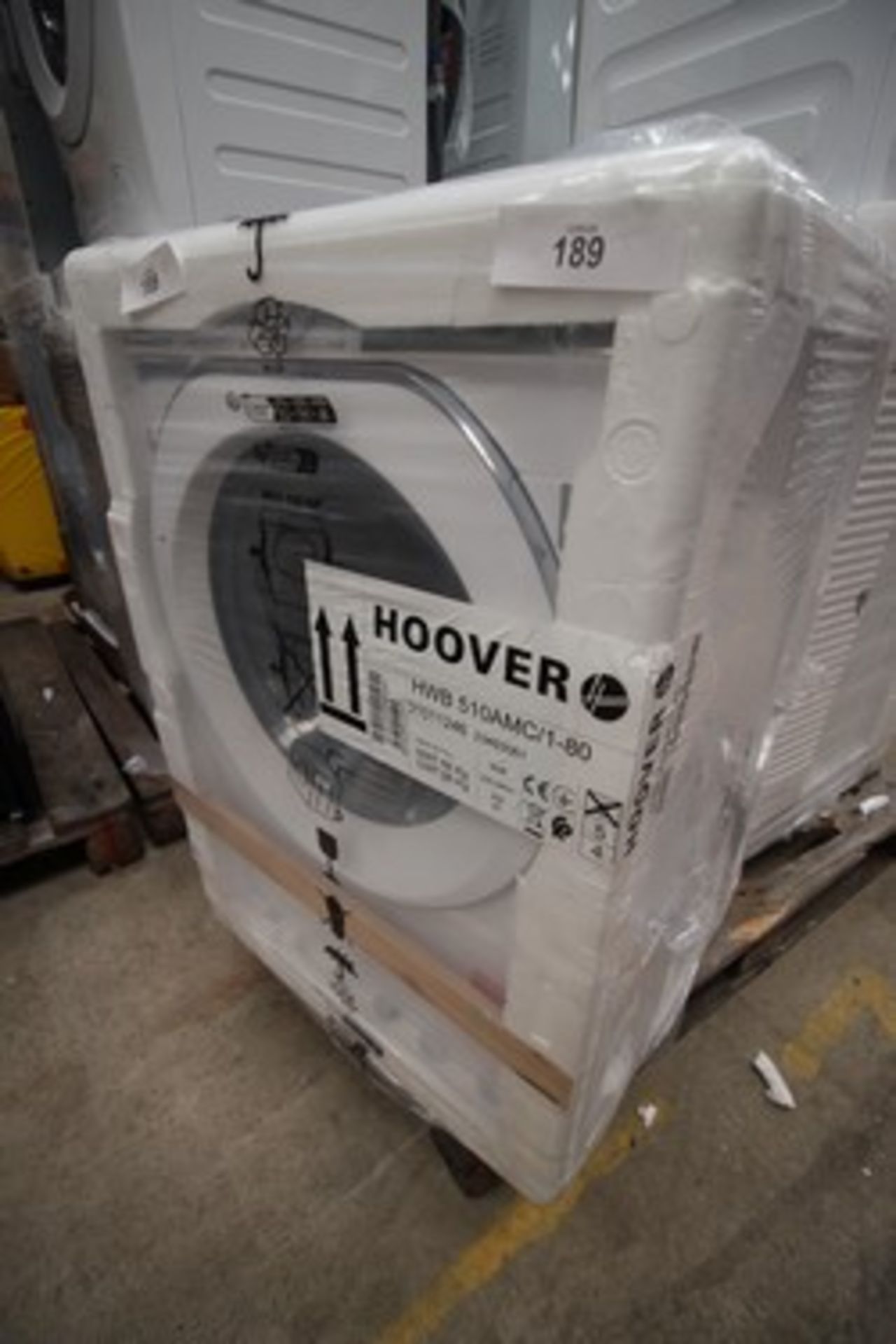 1 x Hoover H Wash 500 10kg washing machine, Model HWB510AMC/1-80, 2-3cm scratches on RHS panel - New