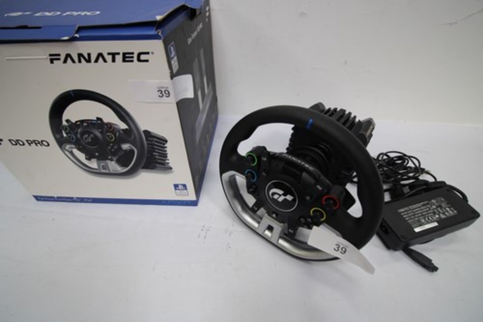 1 x Fanatec DD Pro PS4/5 racing steering wheel, wheel and base unit only, no pedals, powers on ok,
