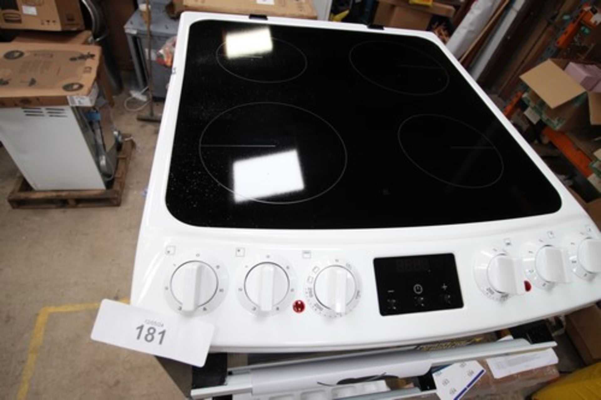 1 x Zanussi electric double oven and hob, Model ZCV46250WA, dented left hand side panel (eBay 6) - Image 2 of 5