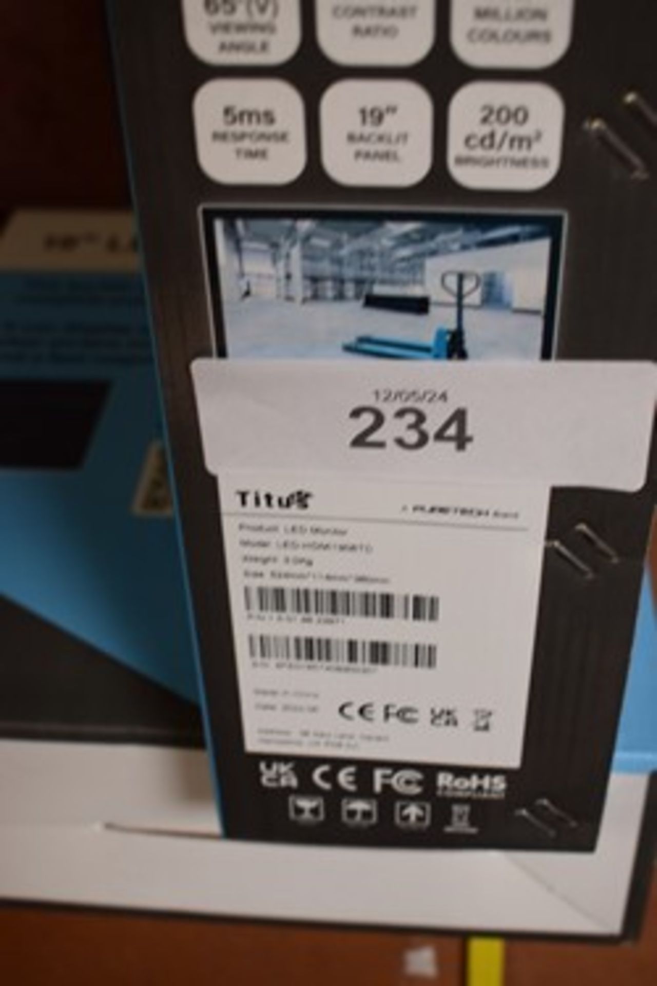 2 x Titus 19" backlit LED HDMI monitors, code 1.501.9623971 - New in box (ES14) - Image 2 of 2