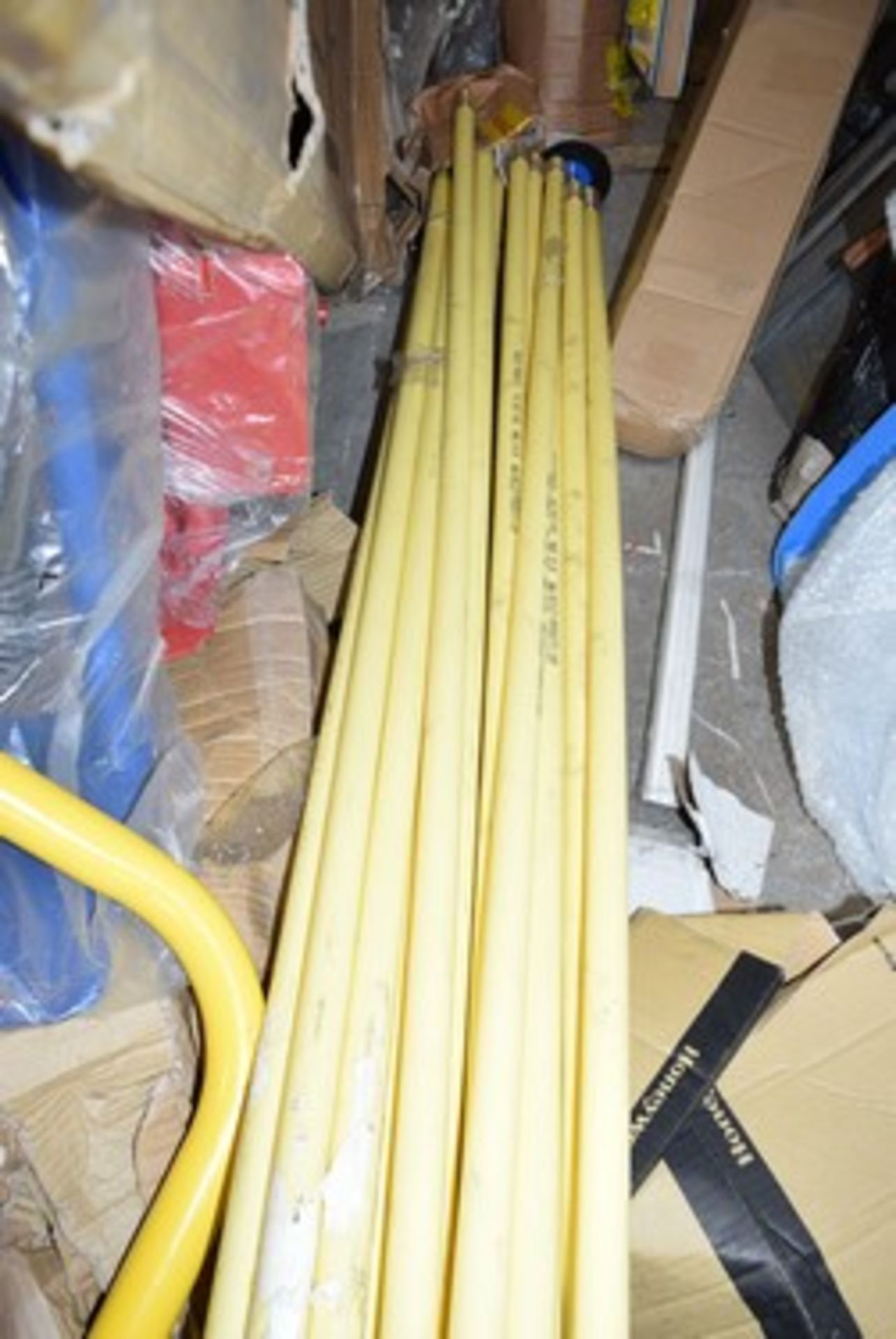 2 x bundles of 10 x Bailey products PVC duct rods and brass fittings, 3m(L) - new (SW) - Image 3 of 3