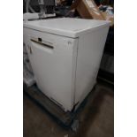 1 x Bosch Serie 2 dishwasher, Model SMS2HVW66G, missing front right foot and dented side panel - New