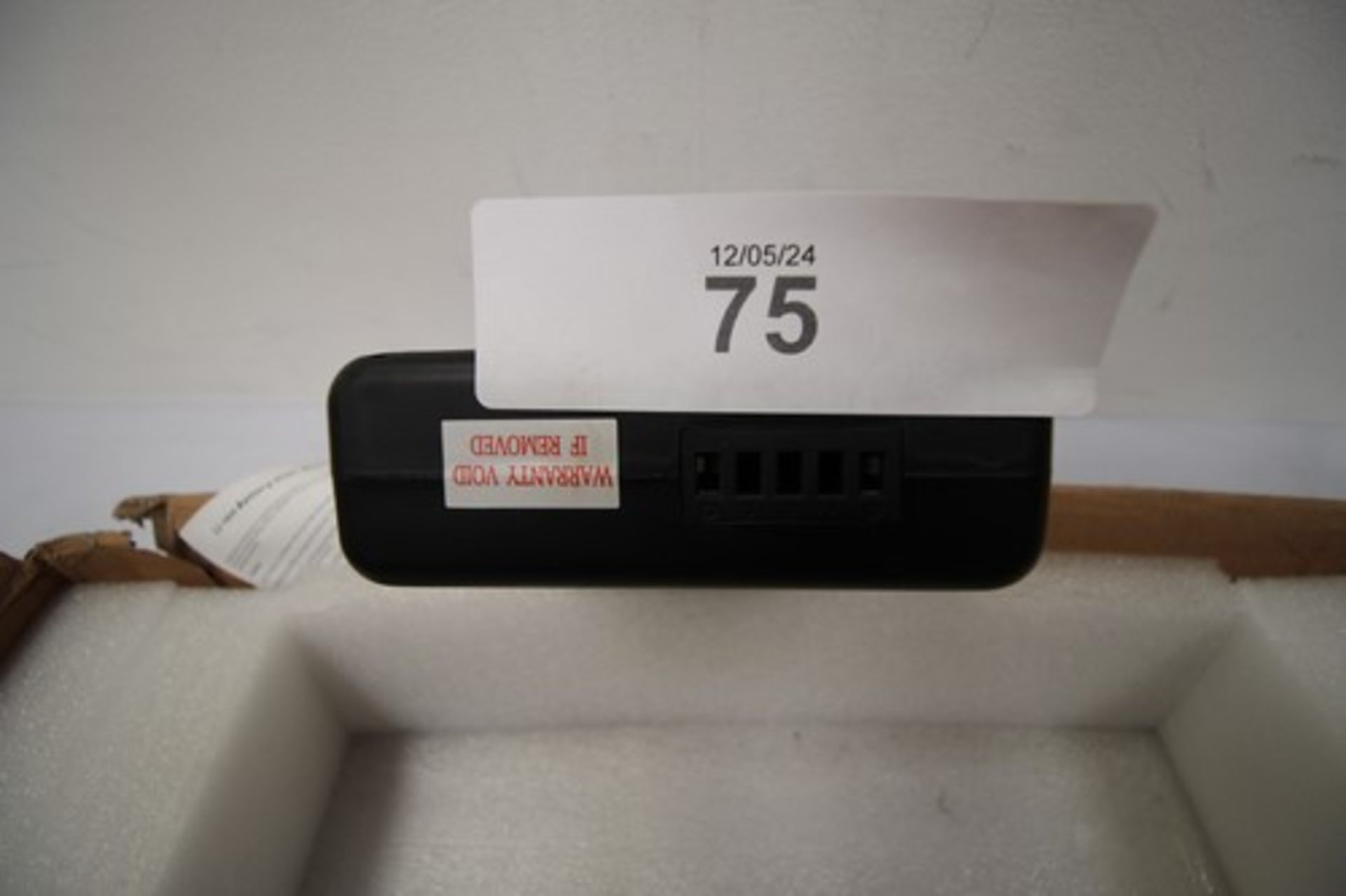 1 x unbranded Li-ion E-bike battery, 36v 10.4Ah, model No: TFL3610.420I190026 - new (ES8) - Image 3 of 4