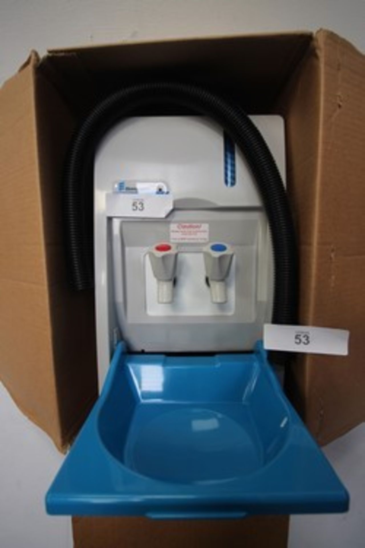 1 x Eberspacher 12v portable hand washing unit, model No: 29.2100.16.1025 - new in box (ES7)