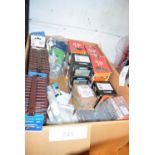 Assorted building consumables including 18 x boxes of assorted screws including various screws, rawl