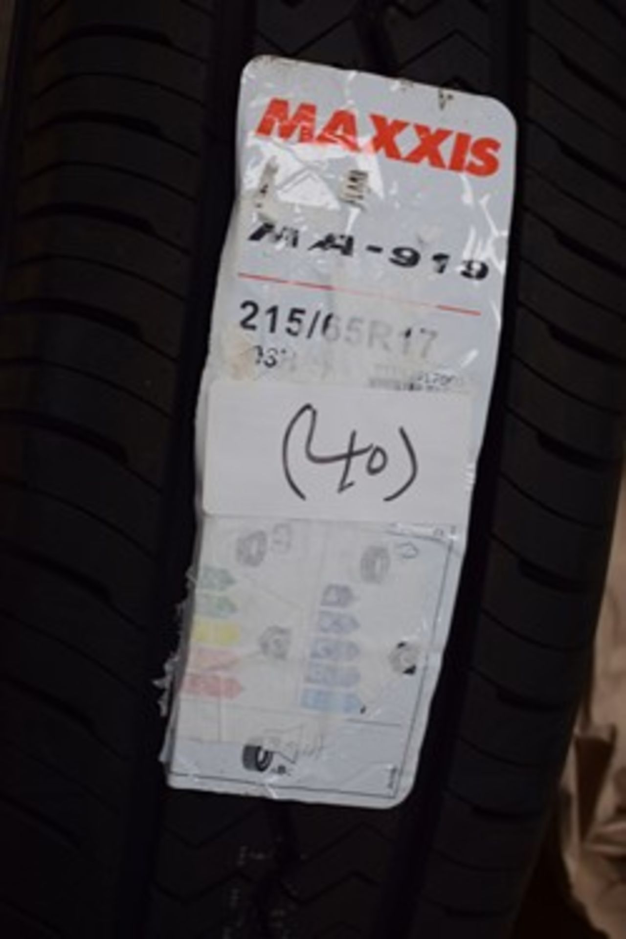 1 x Maxxis MA-919 tyre, size 215/65R17 103H - new with label (C3)(40)