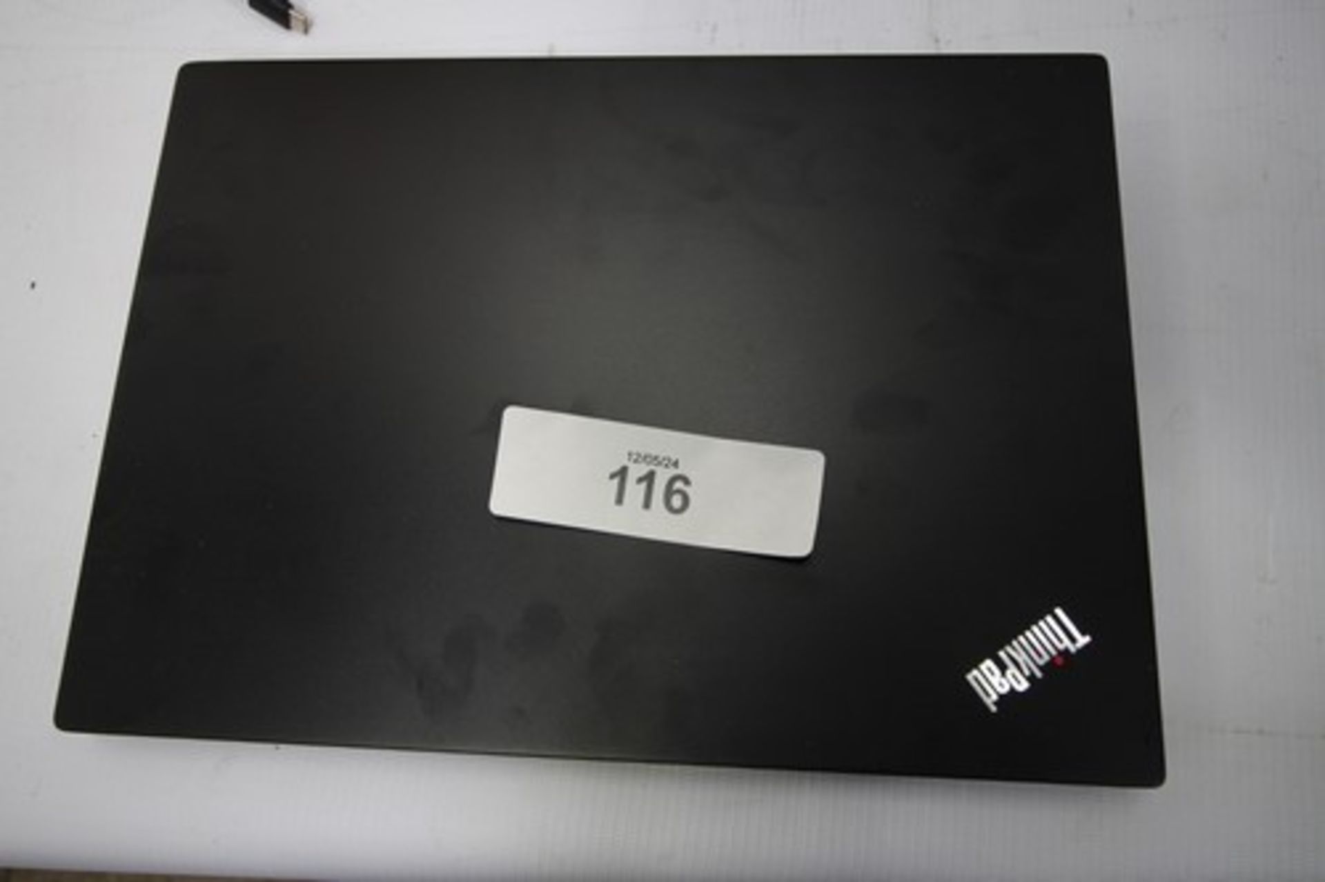 1 x Lenovo E14 Chrome Book laptop, model No: 7118670, powers on ok, unknown spec., factory reset - - Image 3 of 4