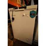 1 x Fridgmaster chest freezer, model No: MFC96E, small dent to front right panel - new (ebay floor)