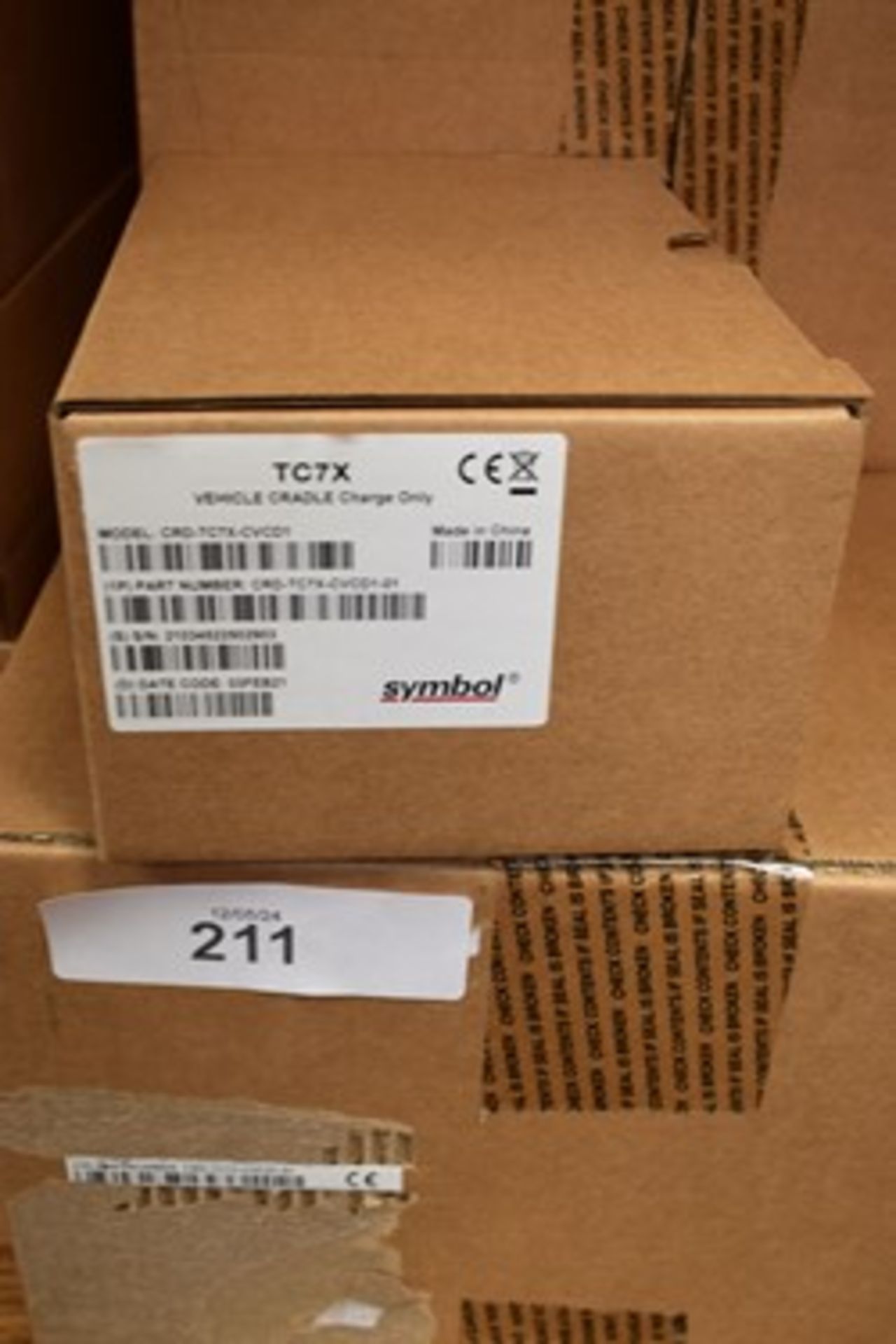6 x symbol TC7X vehicle cradle charger only, Model TC7X-CVCD1 - new in box (ES17) - Image 2 of 2