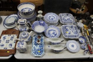 A quantity of various blue and white china to incl