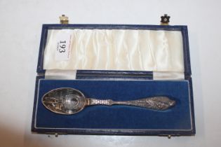 A cased silver Christening spoon, approx. 40gms