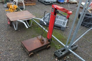 A set of Avery sack weighing scales with weights