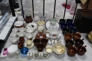 A collection of various china to include Shelley d