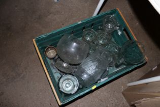 A box of miscellaneous table glassware