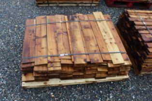 A quantity of feather edged fencing boards. This l