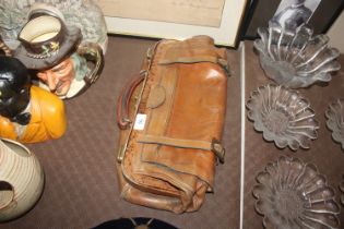 A vintage Gladstone bag