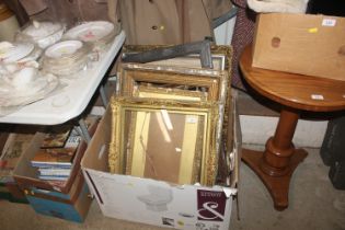 A large quantity of various pictures frames