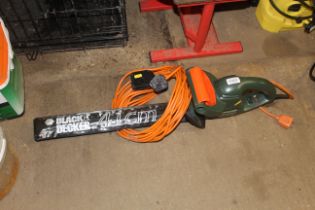 A Black & Decker GT250 41cm electric hedge trimmer lacking cable together with a single gang