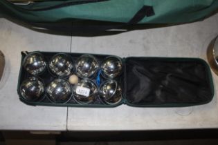 A set of eight bowls in carry bag