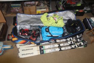 Three Dynastar alpine skis 153cm together with thr