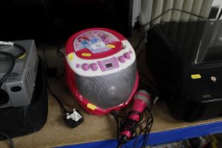 A Frozen karaoke/CD player