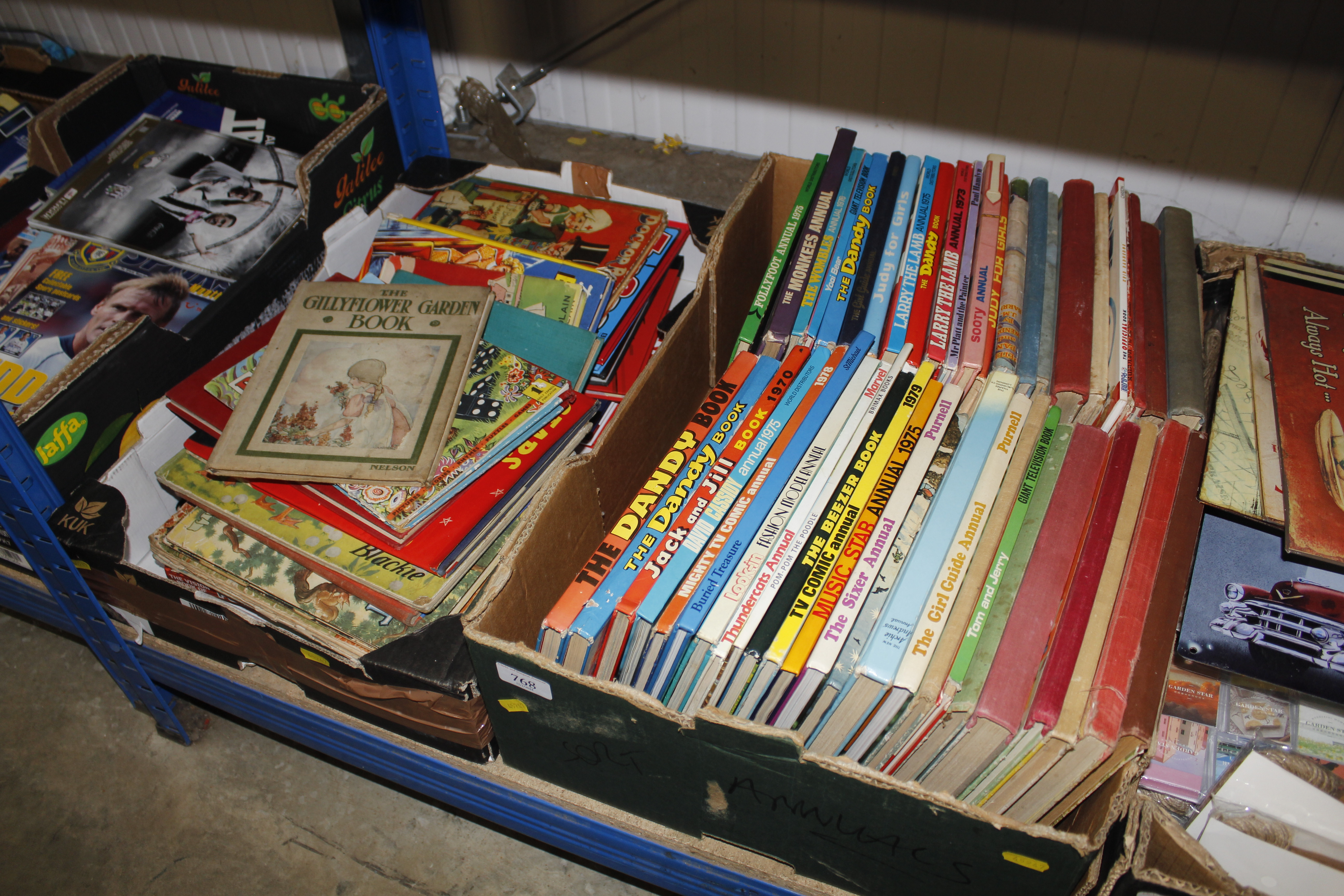 Two boxes of various children's annuals