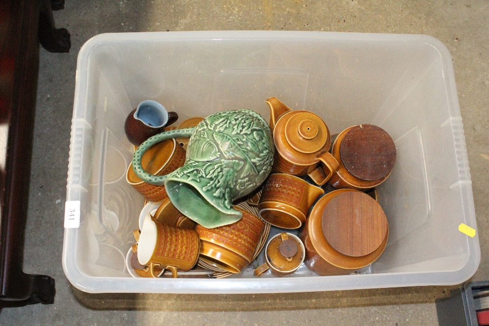 A box containing various Hornsey teaware; storage