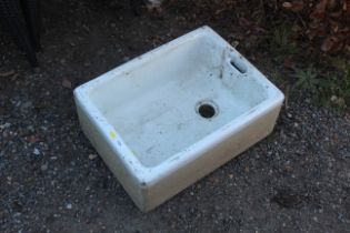 A butler style ceramic sink