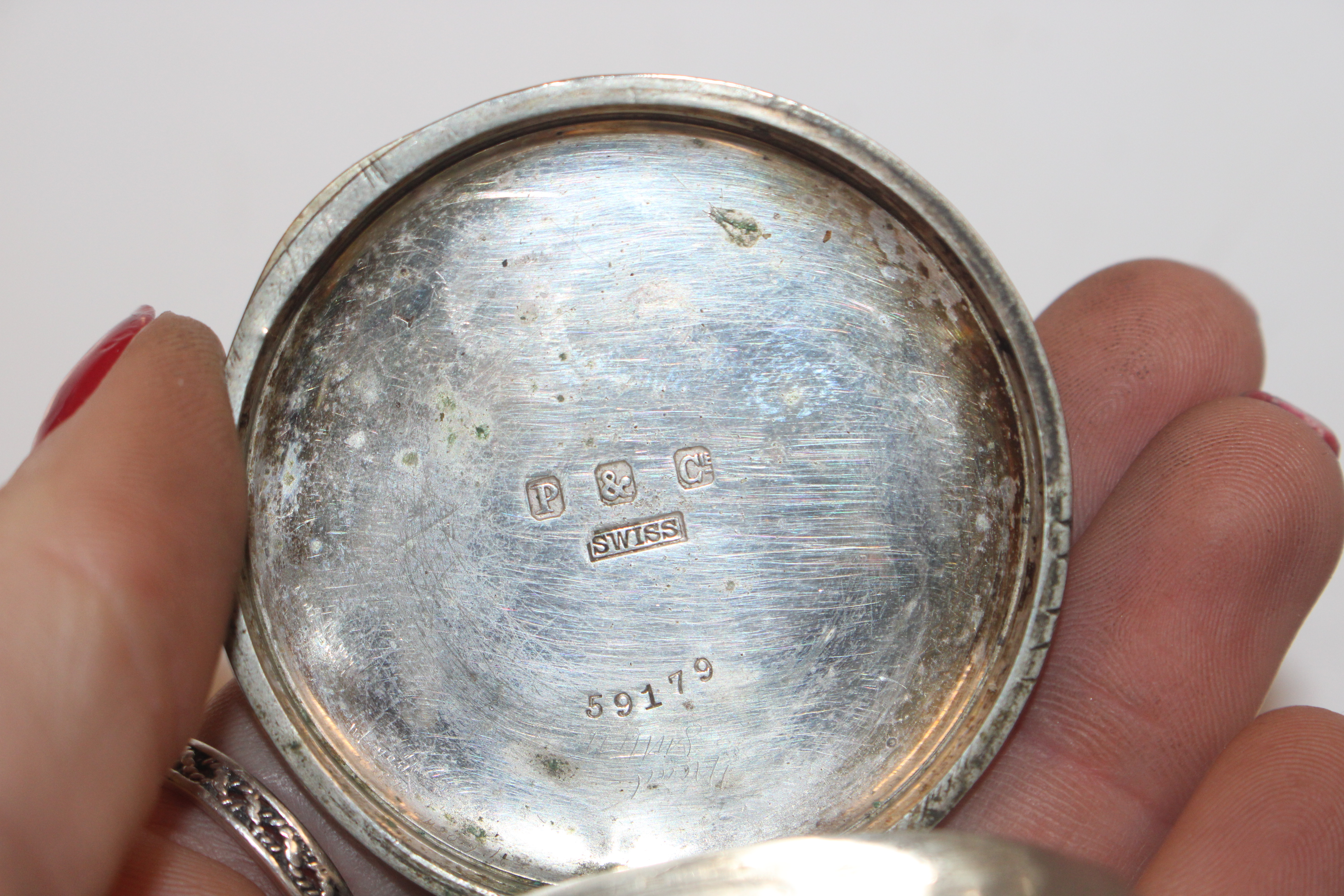 A box containing a silver fob watch and two silver - Bild 3 aus 9