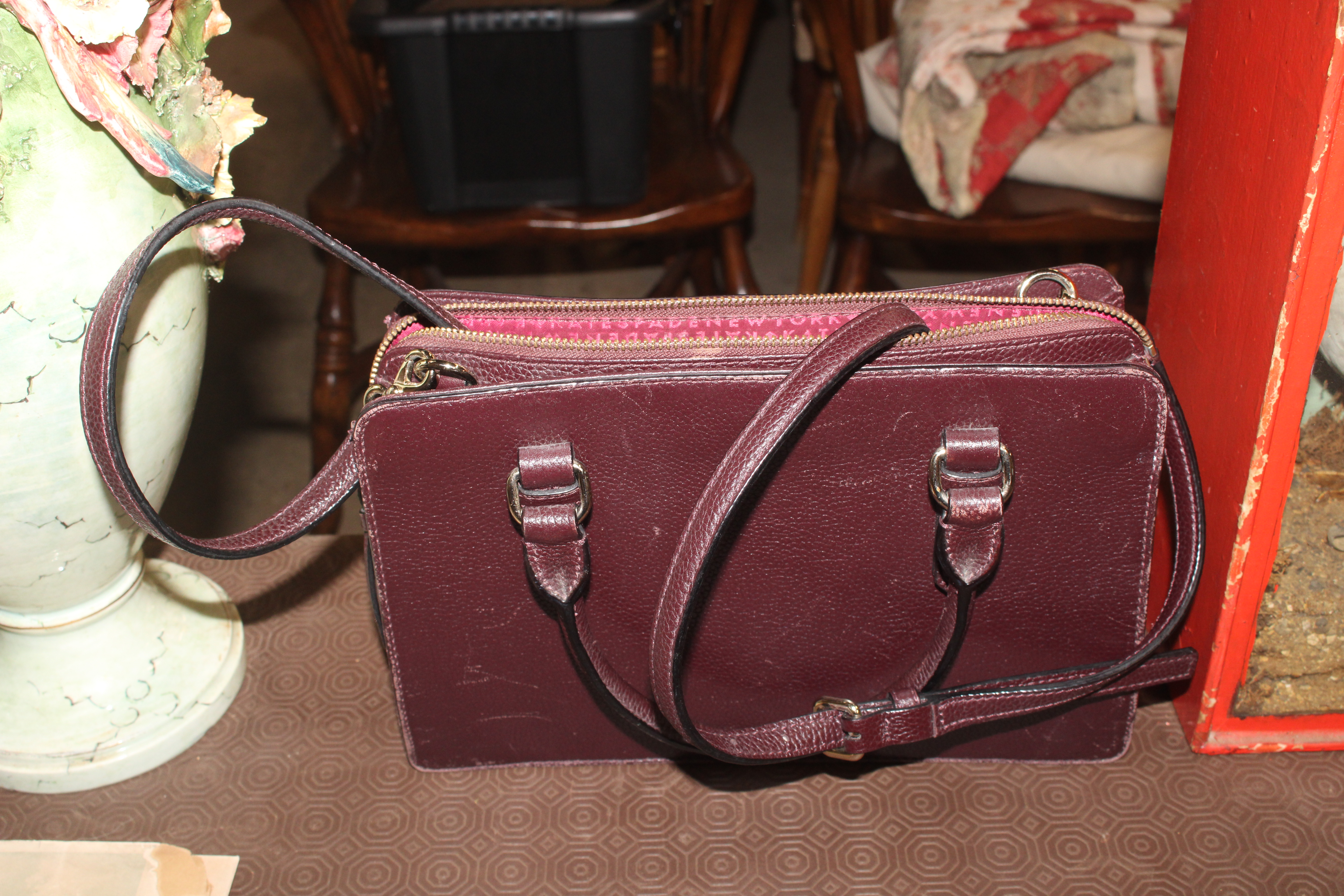 A Kate Spade burgundy handbag - Image 3 of 4