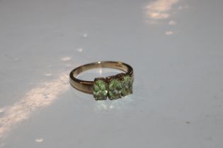 A 9ct gold gem set ring, approx. 3gms, ring size N