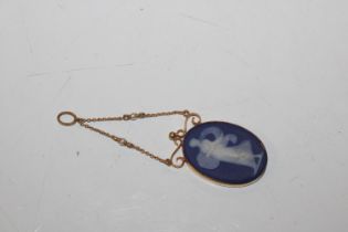 A 9ct gold mounted Wedgwood Jasperware pendant