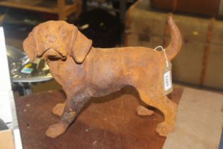 A cast iron statue in the form of a puppy (103)