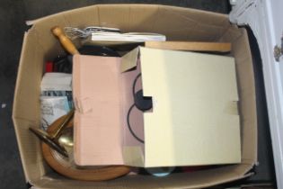 A box of various sundry items including kitchenali