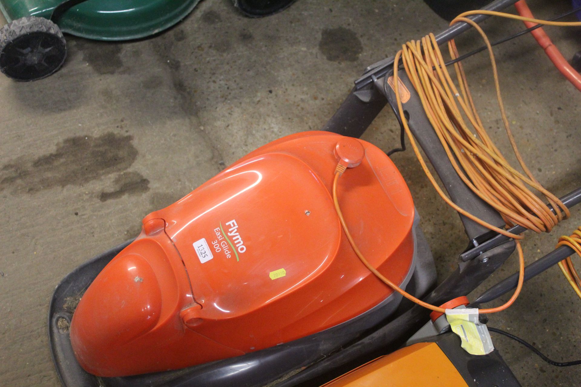 An electric Flymo EasiGlide 300 hover mower - Image 3 of 3