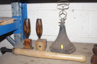 A pair of wooden spill holders, a cribbage board, a metal shaped finial etc.