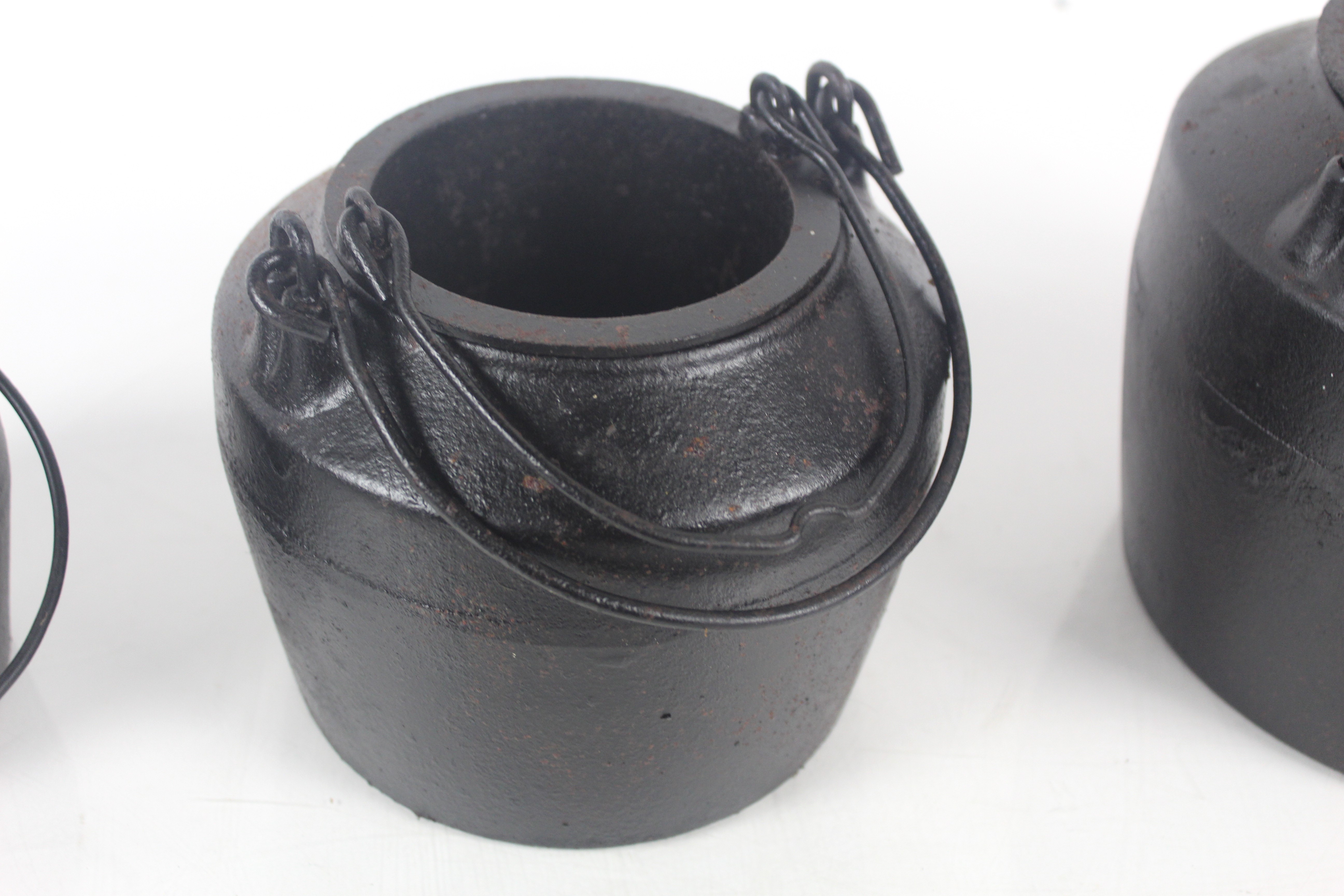 Five early Kenrick glue pots, 2 pint, 1 pint, 3/8th pint, 5/16th pint and ¼ pint - Image 10 of 11